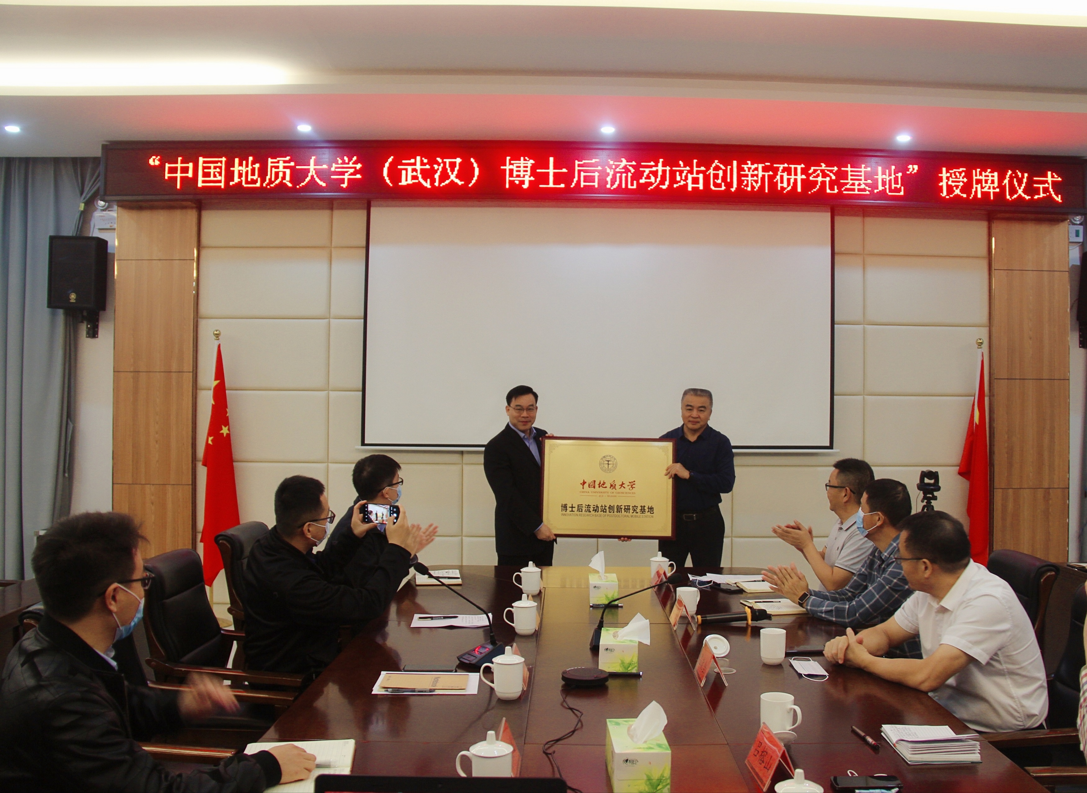微信图片_20221104171637.jpg